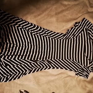 Short dress/robe courte